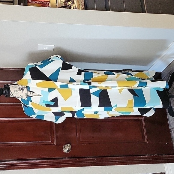 SHEIN Geometric Print Dress New Without Tags - Picture 2 of 5